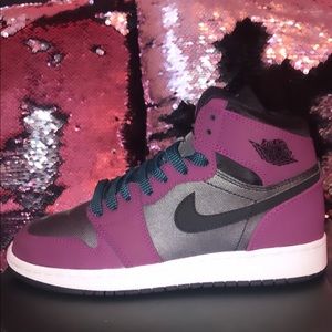 Air Jordan 1 Retro High BG